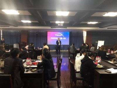 2019欧路莎商学院4月导购培训开启