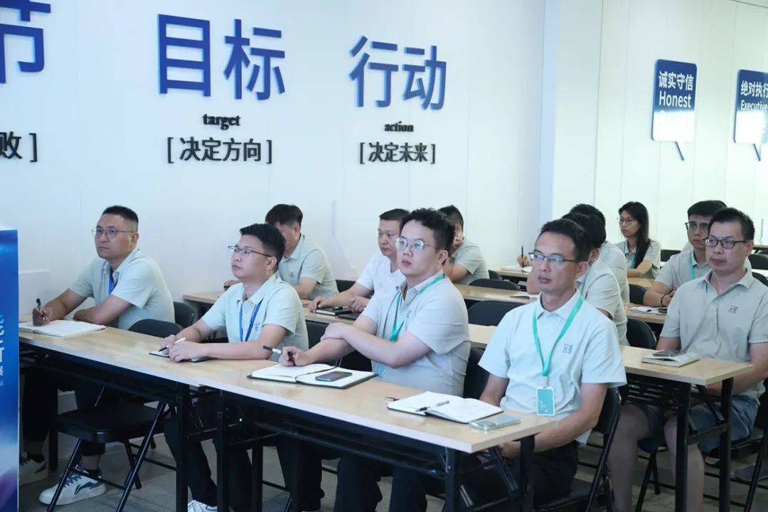 充电赋能:品鉴燕窝工厂开展专题培训激发企业力量!