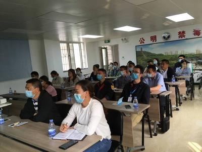 以防为先强化安全意识!公明开展易制毒企业禁毒知识培训