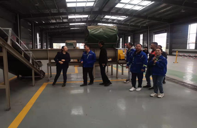 省、市土肥专业技术人员到七星关区有机肥企业开展技术指导