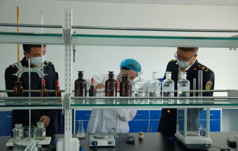 河北尚义县市场监管局开展5.20计量宣传日活动，强化企业计量培训