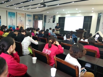 雨兰新员工全面培训启动，系统化赋能提升个人综合素质